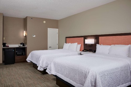 Hampton Inn Wilmington-Medical Park - image 35