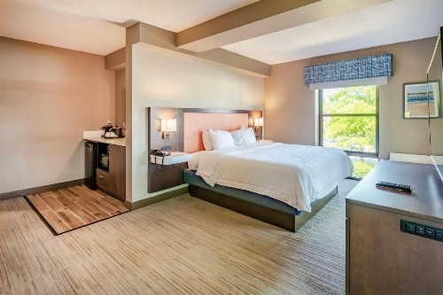 Hampton Inn Wilmington-Medical Park - image 36