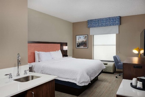 Hampton Inn Wilmington-Medical Park - image 41