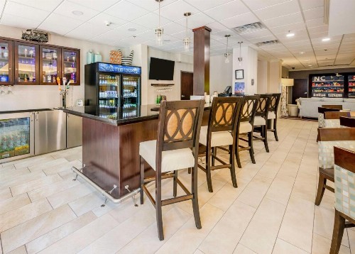 Hampton Inn Wilmington-Medical Park - image 9