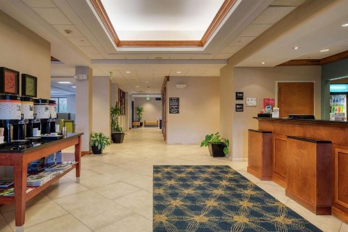 Hampton Inn Wilmington University Area - image 1