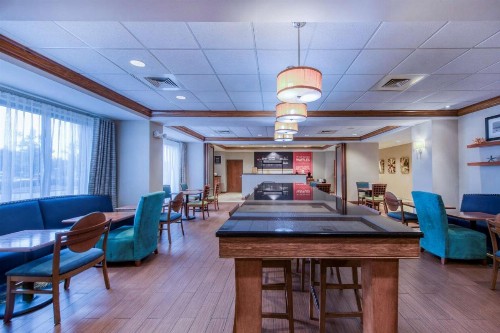 Hampton Inn Wilmington University Area - image 11