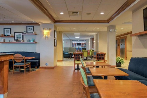 Hampton Inn Wilmington University Area - image 3