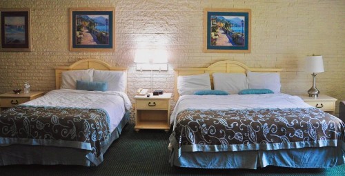 Azalea Inn & Suites - image 15