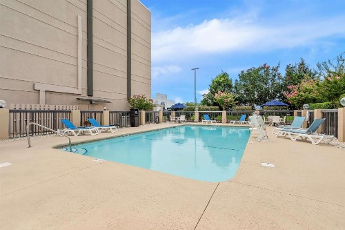 Comfort Inn University Wilmington - image 27