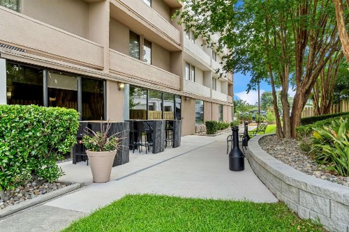 Comfort Inn University Wilmington - image 5