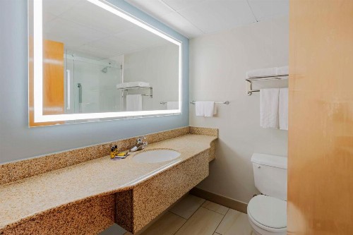 Best Western Plus Wilmington / Wrightsville Beach - image 24