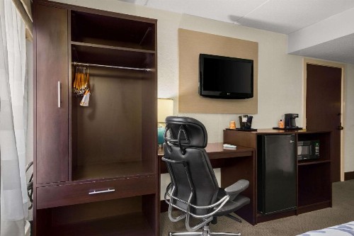 Sleep Inn - image 16