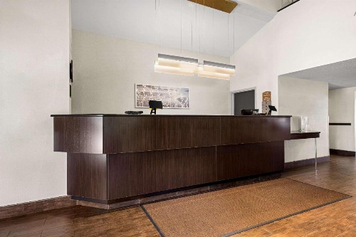 Sleep Inn - image 2
