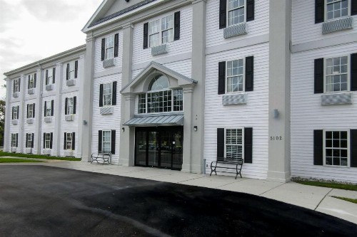 Quality Inn Wilmington - image 4