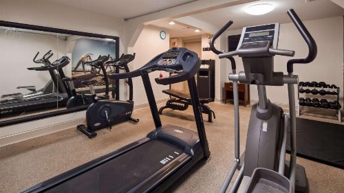 Best Western Plus Coastline Inn - image 13