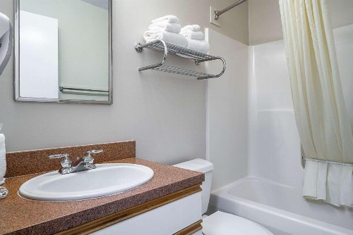 Suburban Extended Stay of Wilmington - image 33