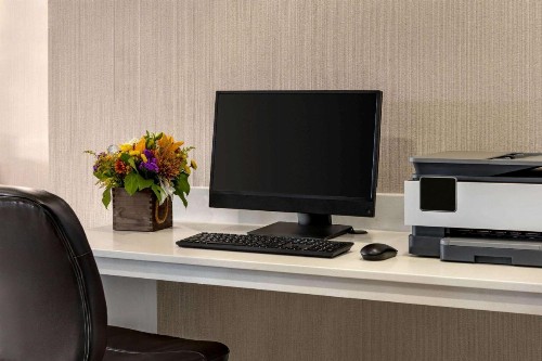 Wingate by Wyndham Wilmington - image 33