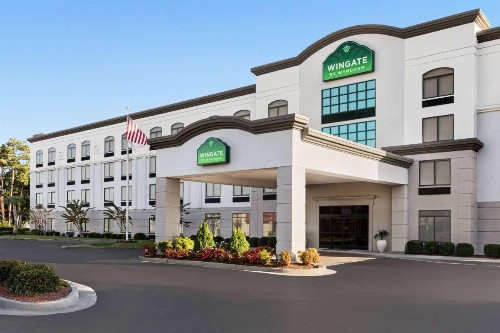 Wingate by Wyndham Wilmington - image 4