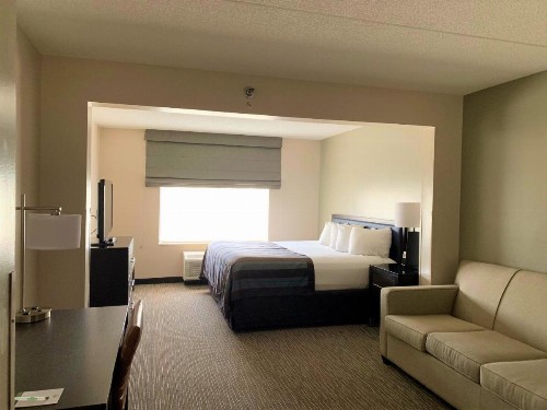 Wingate by Wyndham Wilmington - image 45