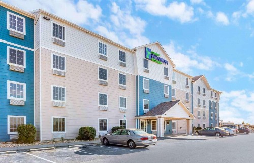 WoodSpring Suites Wilmington - image 2