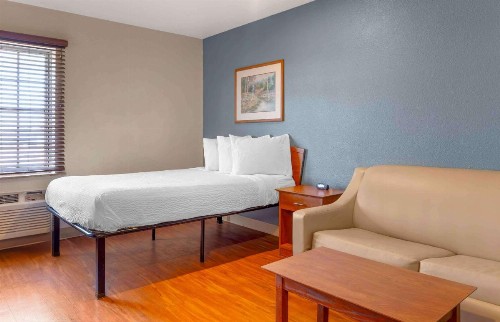 WoodSpring Suites Wilmington - image 26