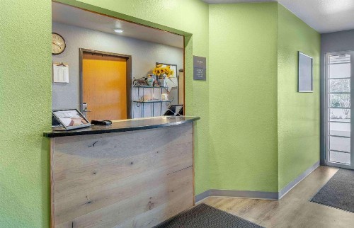 WoodSpring Suites Wilmington - image 5