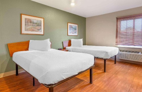 WoodSpring Suites Wilmington - image 6