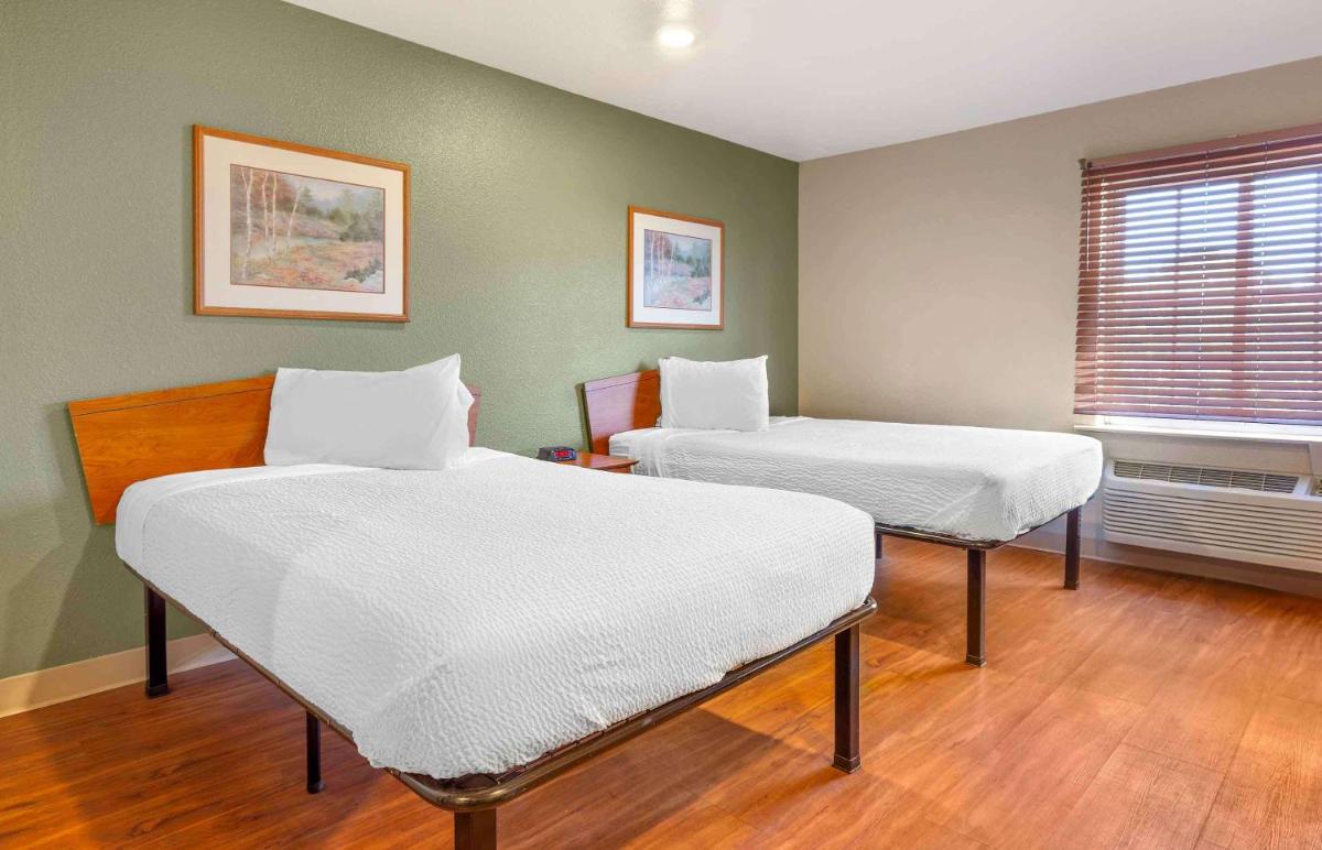 WoodSpring Suites Wilmington - image 6