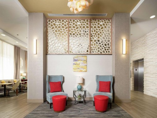 Hampton Inn Wilmington Downtown - image 18