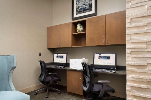 Hampton Inn Wilmington Downtown - image 26