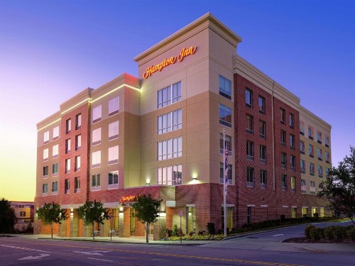 Hampton Inn Wilmington Downtown - image 31