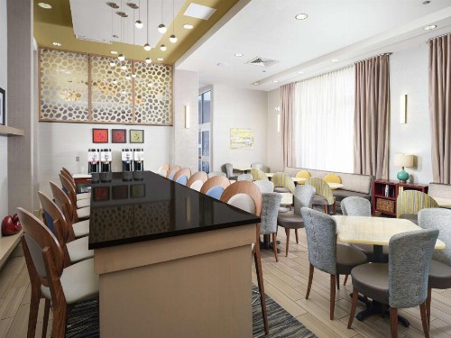 Hampton Inn Wilmington Downtown - image 34
