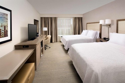 Hampton Inn Wilmington Downtown - image 7