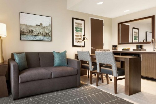 Embassy Suites By Hilton Wilmington Riverfront - image 23