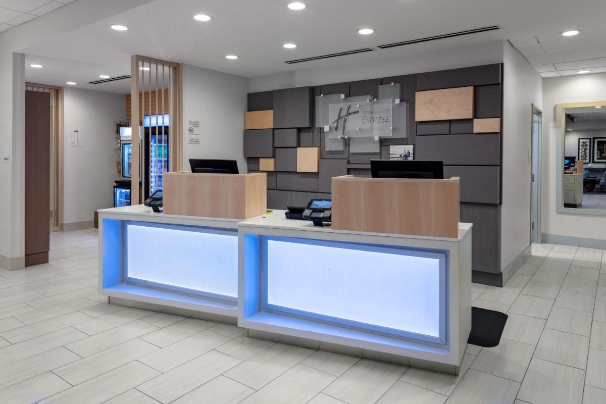 Holiday Inn Express & Suites - Wilmington West - Medical Park an IHG Hotel - image 4