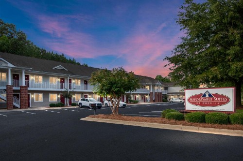 Affordable Suites Wilson - image 1