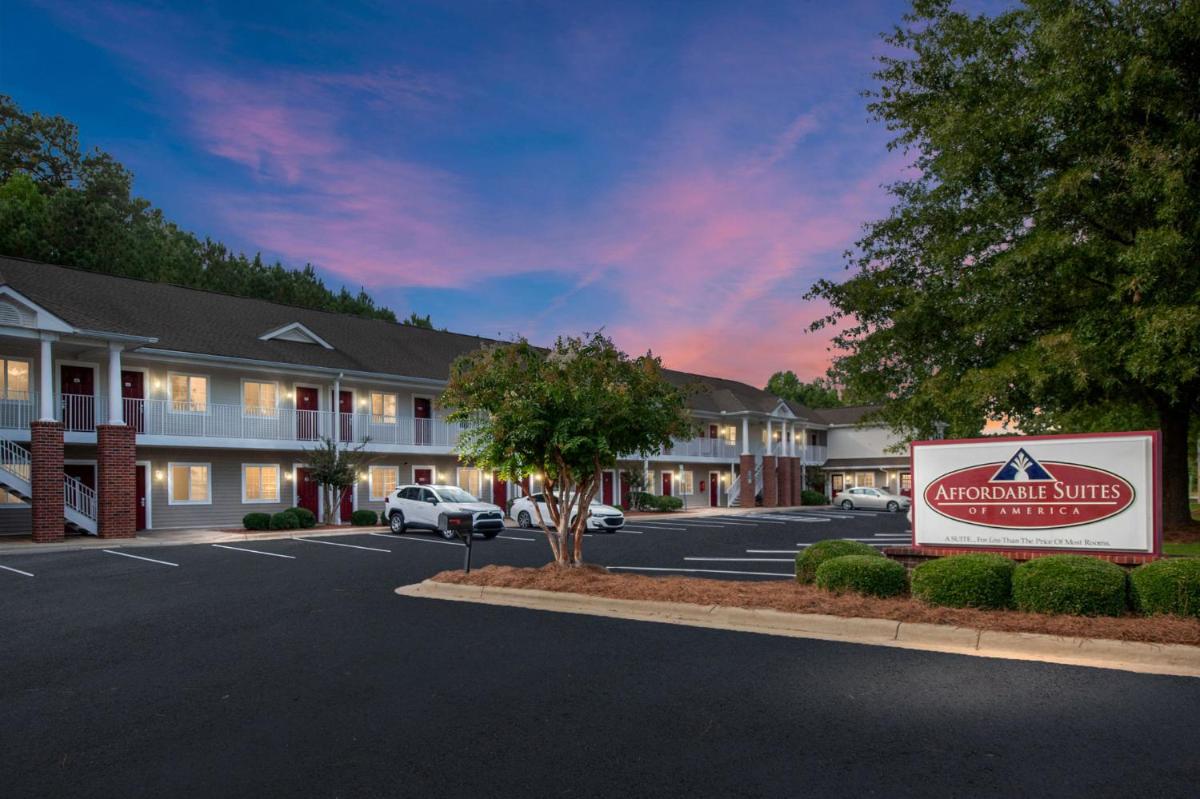 Affordable Suites Wilson - main image