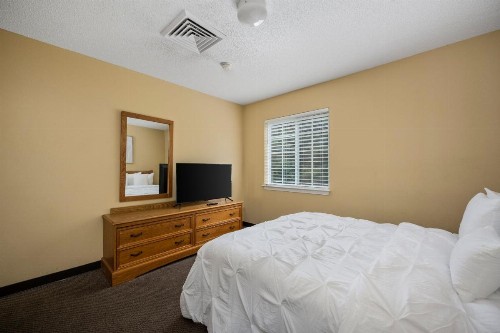 Affordable Suites Wilson - image 4