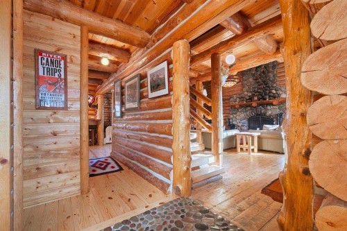 Macker's Cabin - image 10