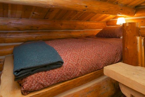 Macker's Cabin - image 3