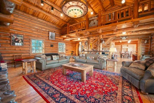 Macker's Cabin - image 6