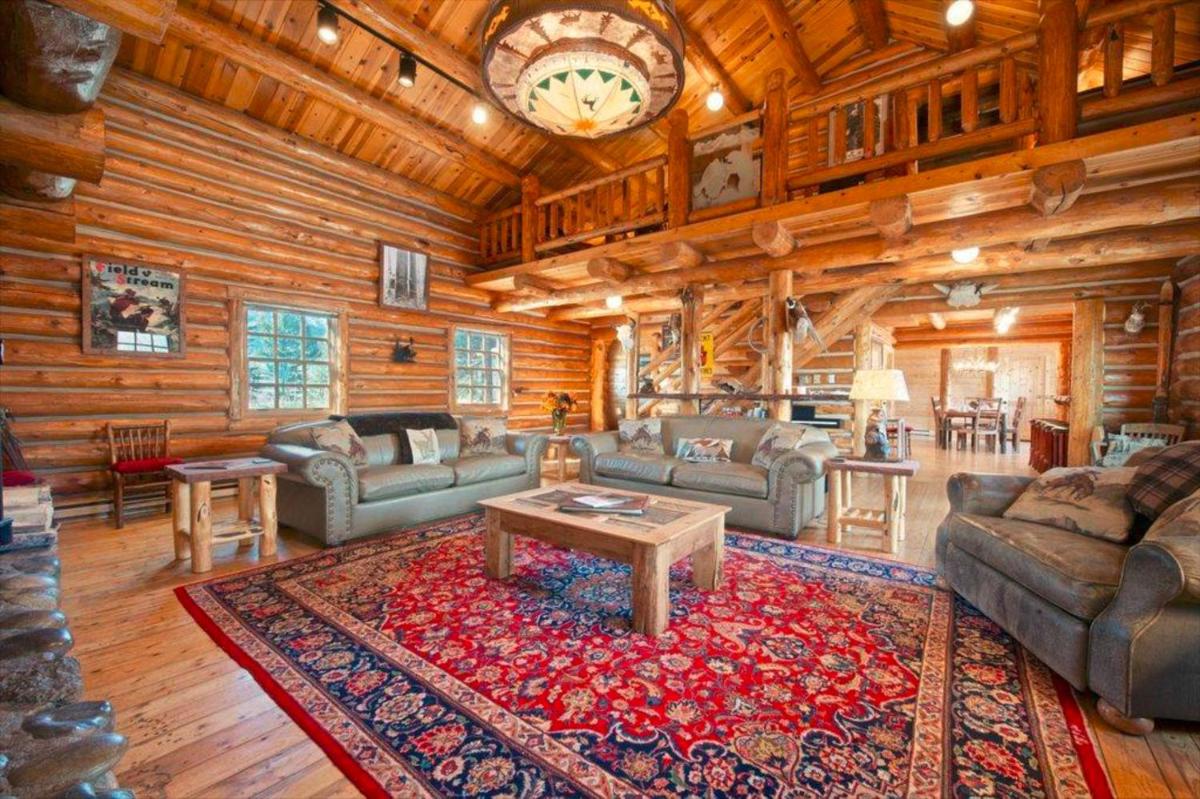 Macker's Cabin - image 6