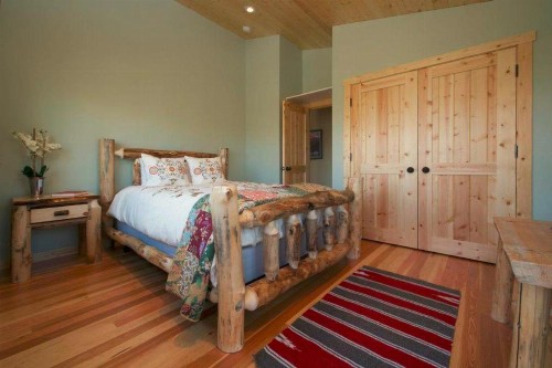 Macker's Cabin - image 9