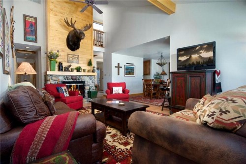 Cove Condominiums - image 7