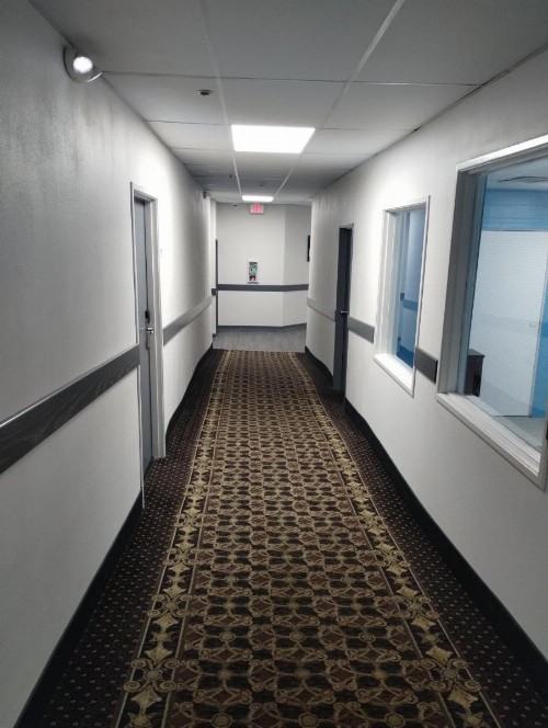 Quality Inn & Suites - image 15