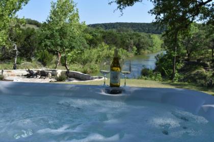 2 Creeks Texas
