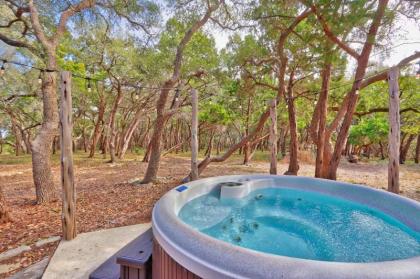 The Cabin at Rooster Ridge - image 10