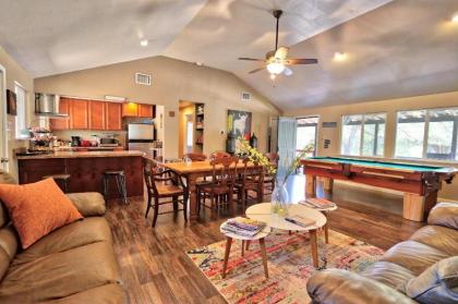 Affinity Retreat Cabin - image 15
