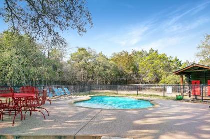 Wimberley Log Cabins Resort and Suites - Unit 4 - image 11