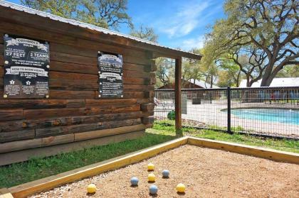 Wimberley Log Cabins Resort and Suites - Unit 5 - image 14