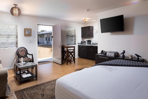 Hotel Flora and Fauna - image 34