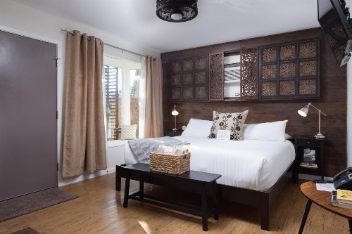 Hotel Flora and Fauna - image 8