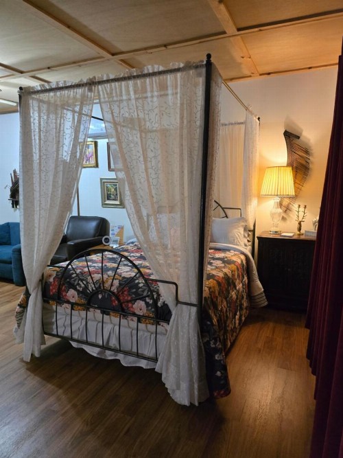Tortuga Inn - image 15