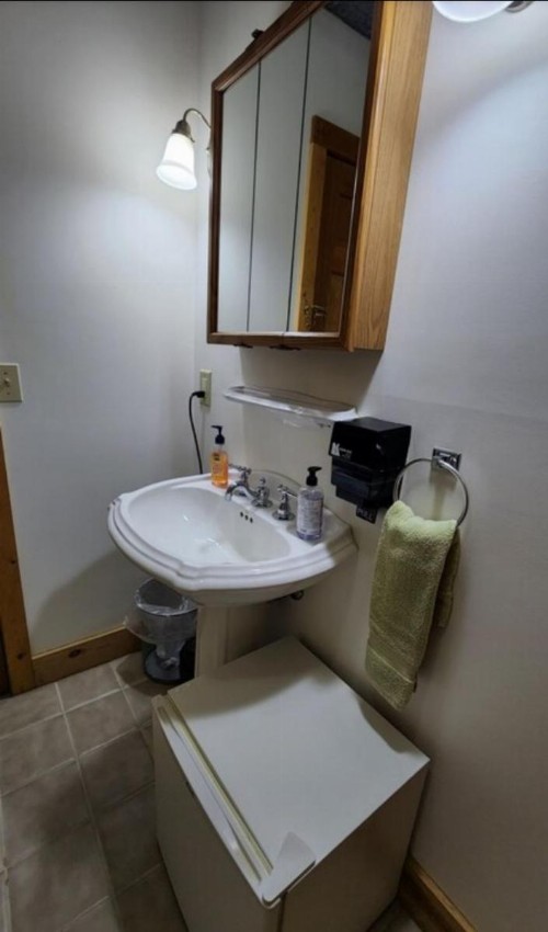 Tortuga Inn - image 35